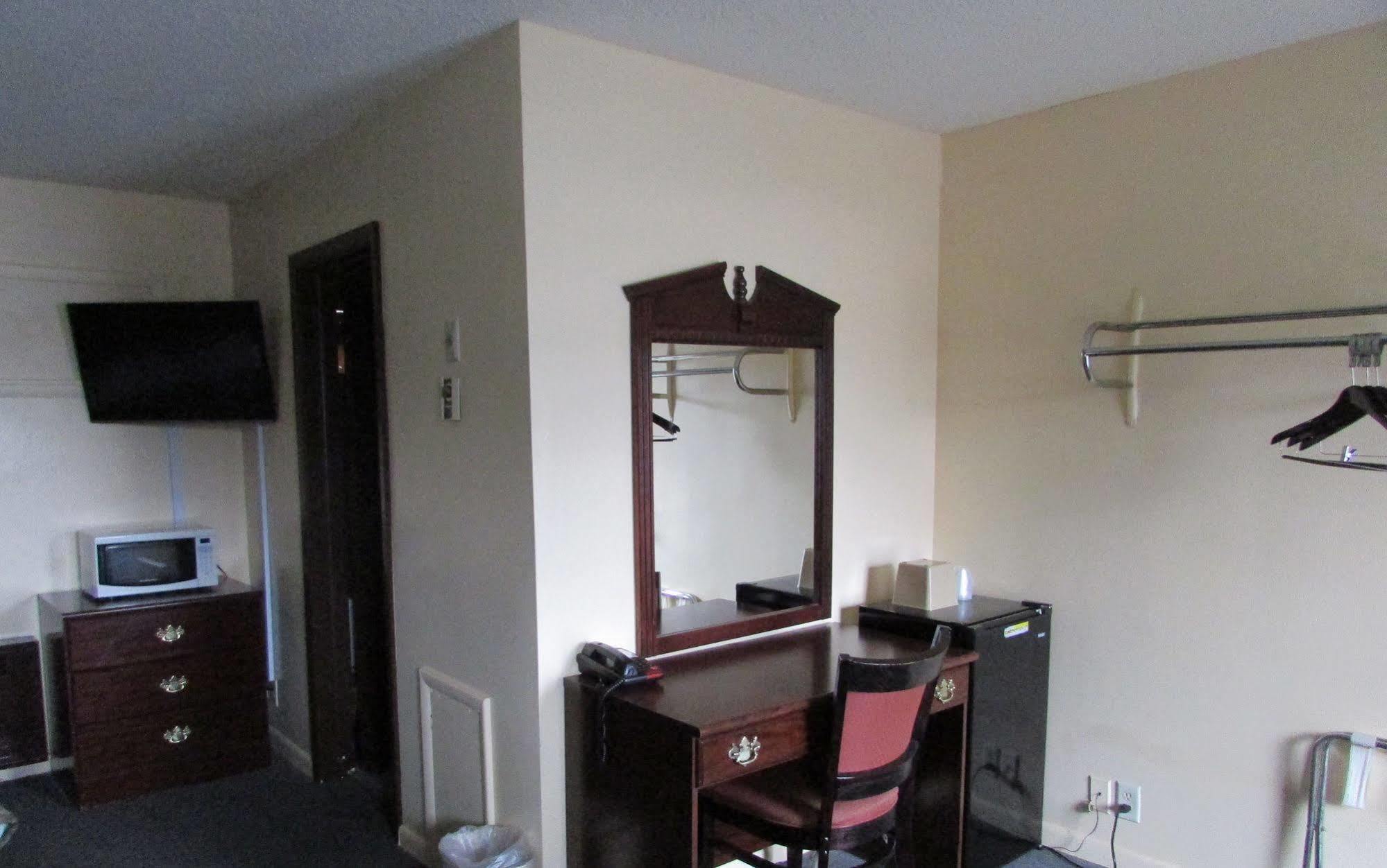 Gas Lite Motel Lawrenceville Dış mekan fotoğraf